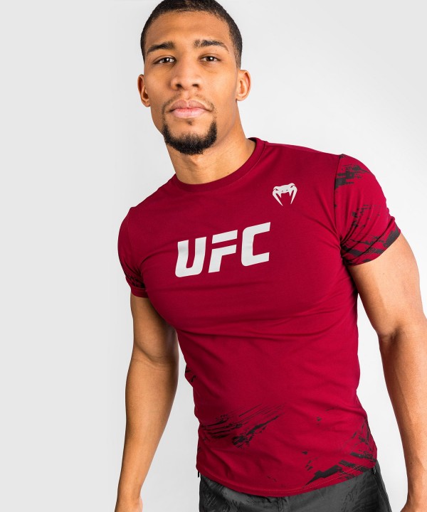 Venum UFC Authentic Fight Week 2.0 Majica KR Crvena M