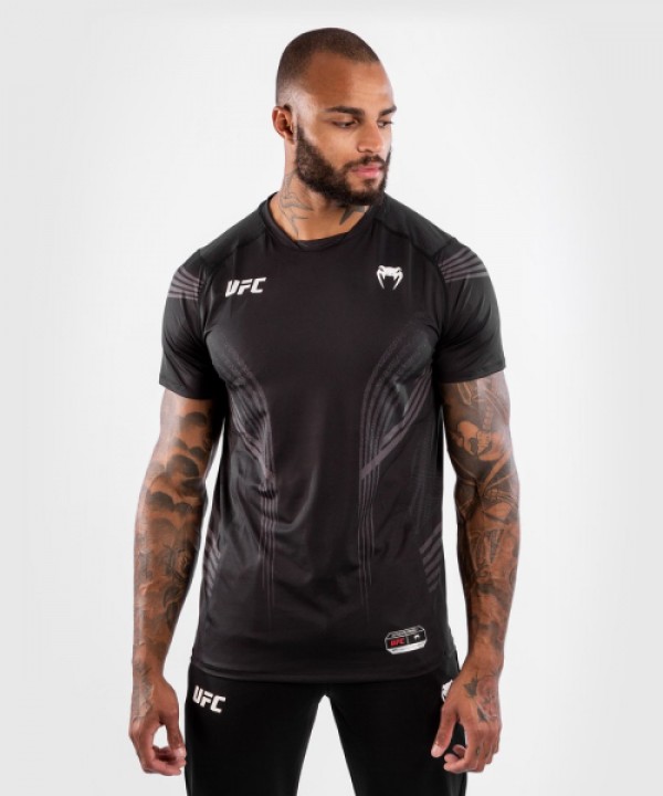 Venum UFC Authentic Fight Night DryTech Muška Majica B L