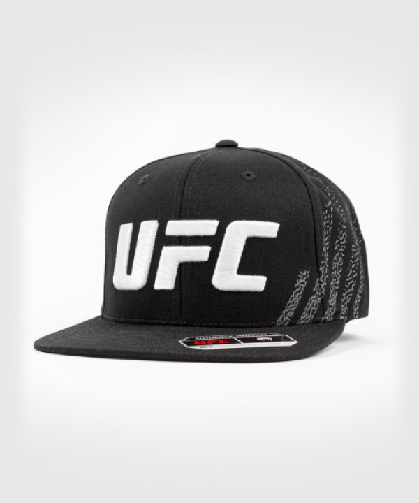 Venum UFC Authentic Fight Night Kačket BW