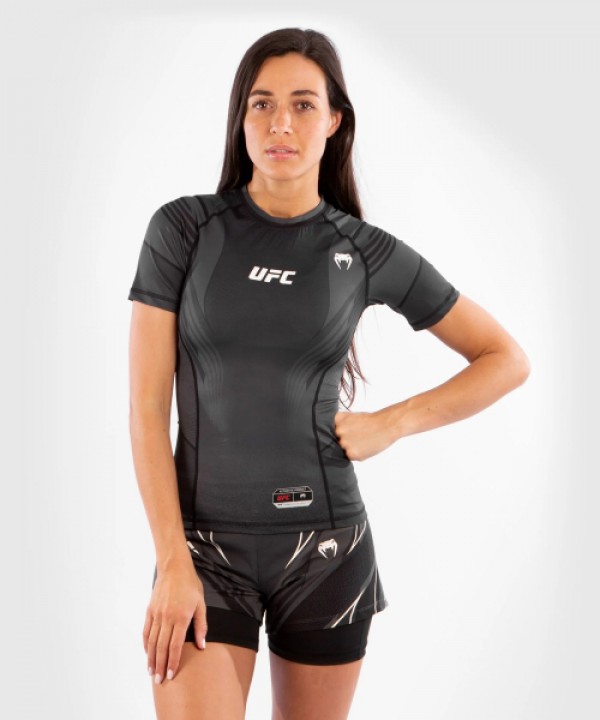 Venum UFC Authentic Fight Night Ženski Rashguard BW M